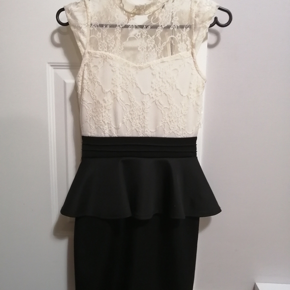 J for Justify dress - Picture 2 of 2